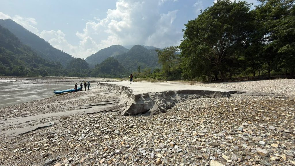Paddle Nepal's scouting team with a raft at the Saranghat campsite on the Lower Seti River